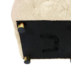 Pouf moderno rivestito in velluto con motivo trapuntato a quadri, poggiapiedi e pezzo d'arredo per il salotto