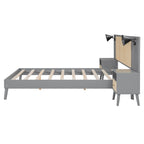 Letto a piattaforma Queen in legno massello con comodini e lampade da testata