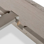 Letto a pannelli rustico, stile Overlook, struttura in legno massello, finitura marrone caldo, senza base a molle