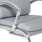 Sedia visitatore in similpelle con schienale medio