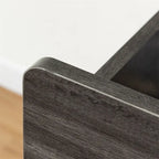 Cassettiera in legno con sei cassetti