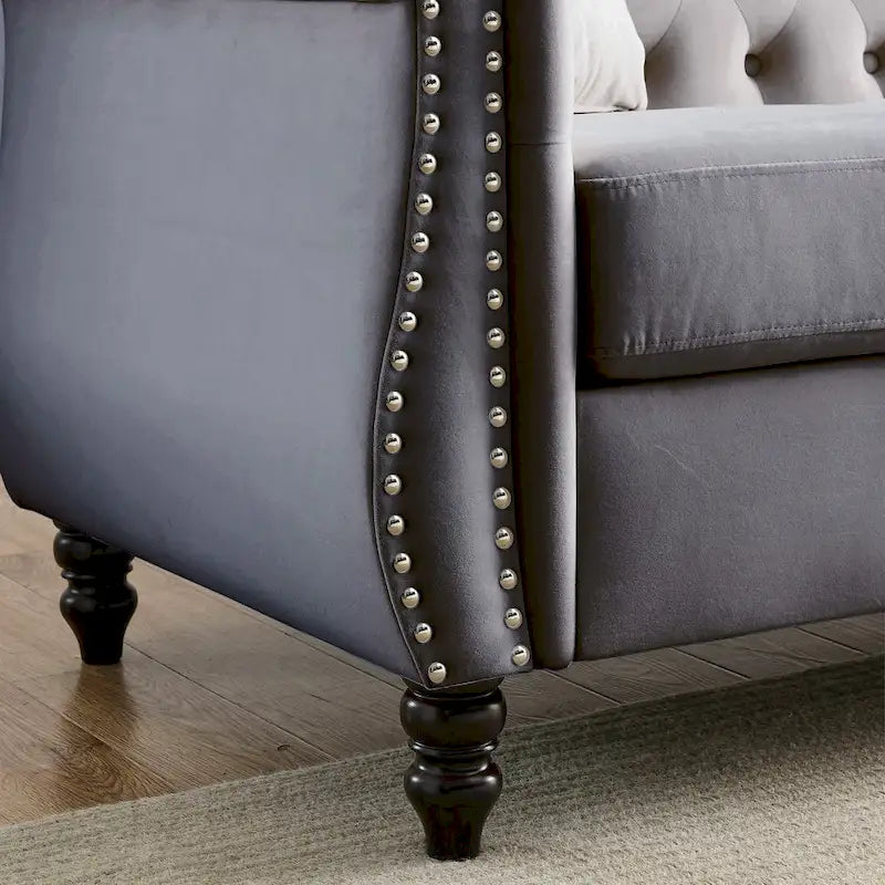 Divano Chesterfield grigio, classico design trapuntato a bottoni, 3 posti, divano da salotto